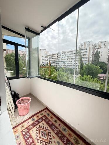 Satılır 4 otaqlı köhnə tikili 110 m², İnşaatçılar m., photo 26 from 30