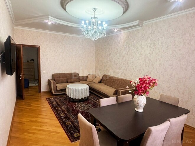 Продаётся 3-комн. новостройка 120 м², м. Иншаатчылар, photo 3 from 13