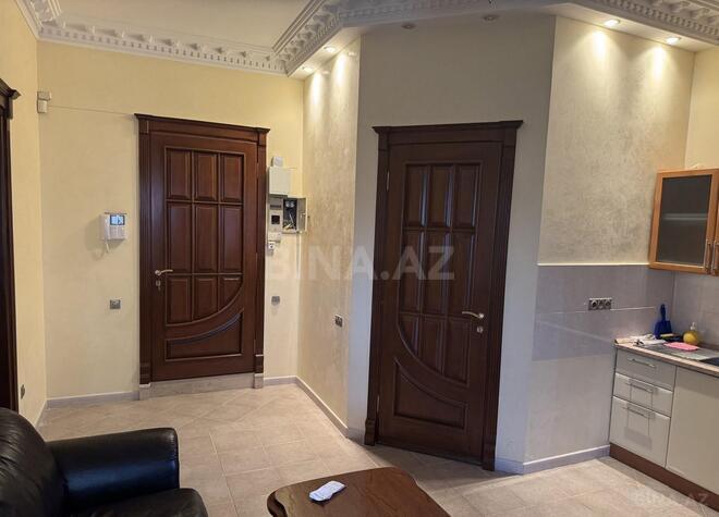 Сдаётся 2-комн. вторичка 65 м², Насиминский  р., photo 6 from 12