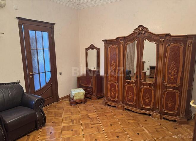 Сдаётся 2-комн. вторичка 65 м², Насиминский  р., photo 4 from 12