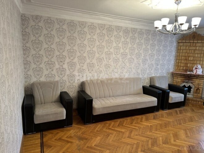 Сдаётся 3-комн. вторичка 90 м², пос. Бадамдар, photo 1 from 13
