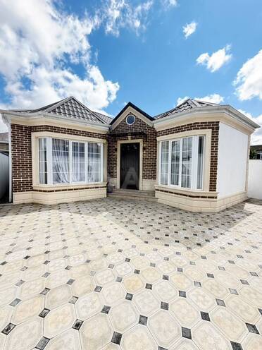Satılır 4 otaqlı həyət evi/bağ evi 96 m², Binə q., photo 1 from 16