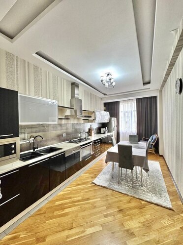 Satılır 4 otaqlı yeni tikili 180 m², Şah İsmayıl Xətai m., photo 4 from 13