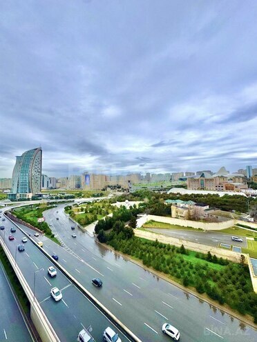 Satılır 4 otaqlı yeni tikili 180 m², Şah İsmayıl Xətai m., photo 1 from 13
