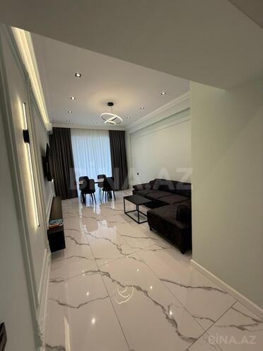 Сдаётся 2-комн. новостройка 80 м², м. Элмляр Академиясы, photo 3 from 19