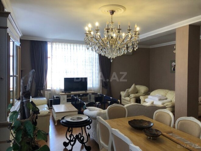Сдаётся 8-комн. дом/дача 400 м², Сабунчинский  р., photo 4 from 30