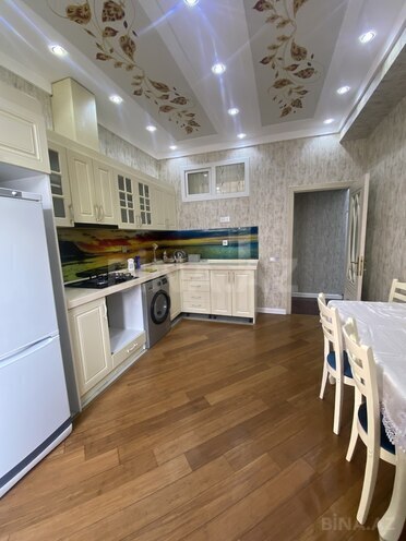 İcarəyə verilir 3 otaqlı yeni tikili 100 m², İnşaatçılar m., photo 13 from 17