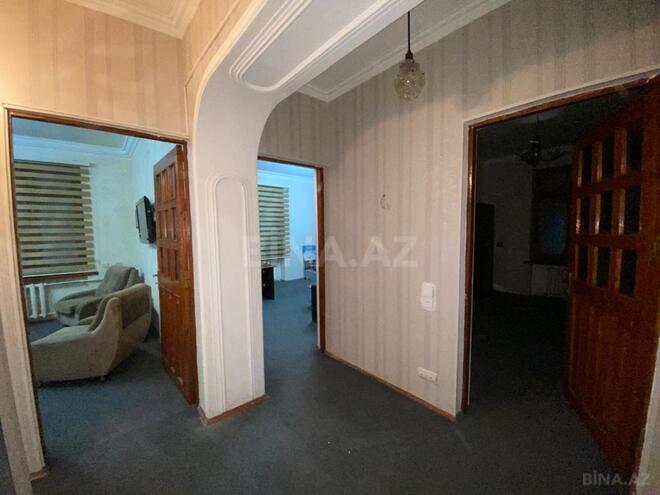 İcarəyə verilir 3 otaqlı köhnə tikili 80 m², 28 May m., photo 14 from 18