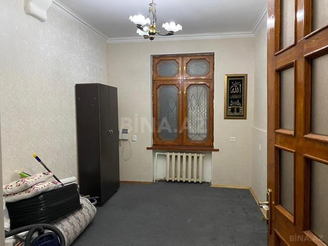 İcarəyə verilir 3 otaqlı köhnə tikili 80 m², 28 May m., photo 16 from 18