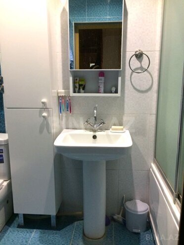 Satılır 2 otaqlı köhnə tikili 60 m², Nəriman Nərimanov m., photo 8 from 9