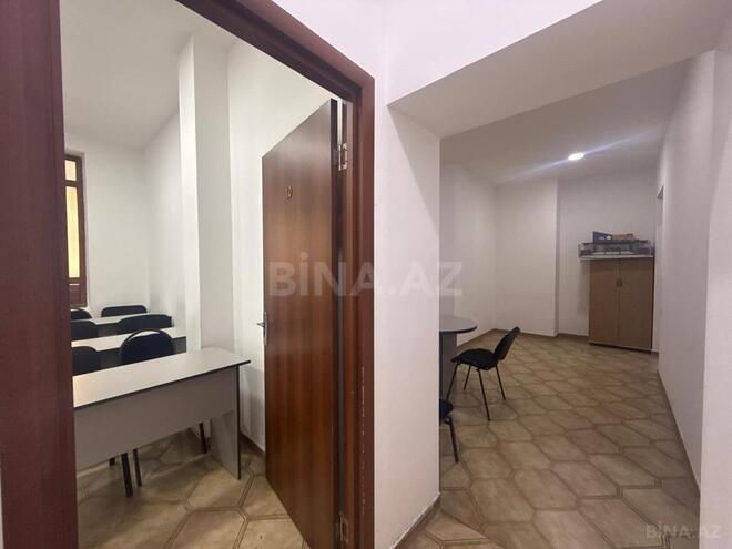 Сдаётся  объект 240 м², м. Элмляр Академиясы, photo 18 from 22