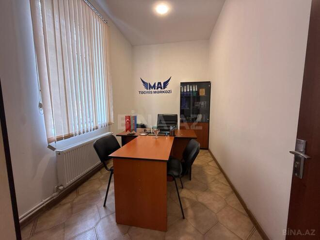 Сдаётся  объект 240 м², м. Элмляр Академиясы, photo 14 from 22