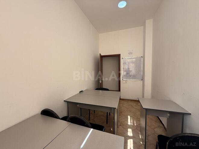 Сдаётся  объект 240 м², м. Элмляр Академиясы, photo 11 from 22