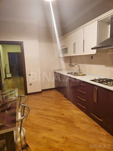 İcarəyə verilir 3 otaqlı yeni tikili 125 m², Yeni Yasamal q., photo 9 from 14