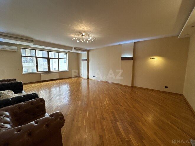 Satılır 4 otaqlı yeni tikili 230 m², 28 May m., photo 14 from 32