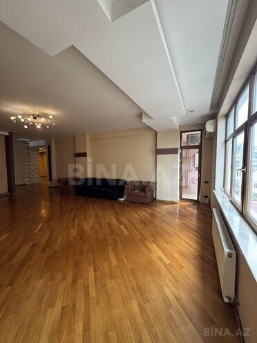 Satılır 4 otaqlı yeni tikili 230 m², 28 May m., photo 16 from 32