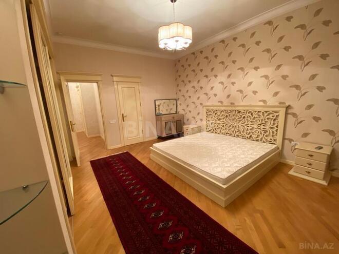 Сдаётся 4-комн. новостройка 210 м², м. Низами, photo 10 from 26