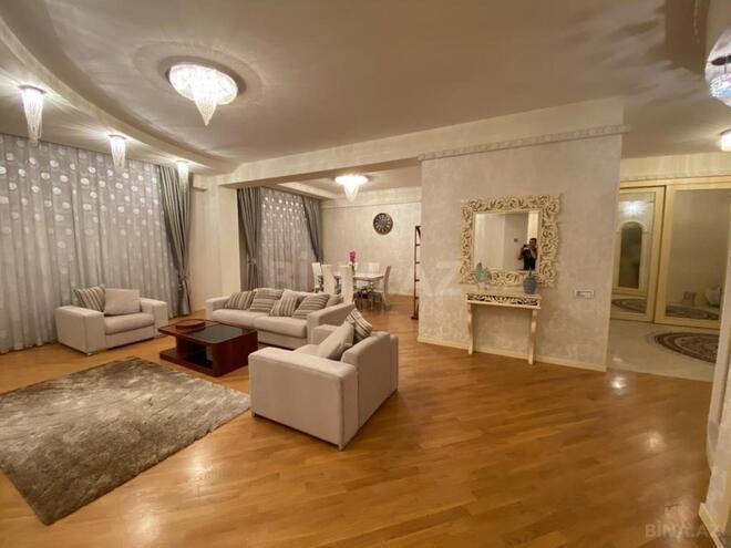 Сдаётся 4-комн. новостройка 210 м², м. Низами, photo 3 from 26