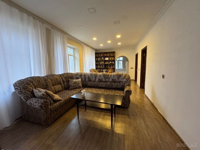 Satılır 6 otaqlı həyət evi/bağ evi 200 m², photo 26 from 31