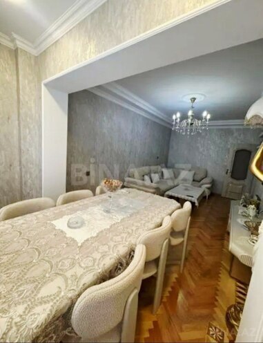 Satılır 3 otaqlı köhnə tikili 90 m², Nərimanov r., photo 4 from 18
