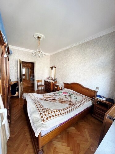 Satılır 3 otaqlı köhnə tikili 90 m², Nərimanov r., photo 10 from 18