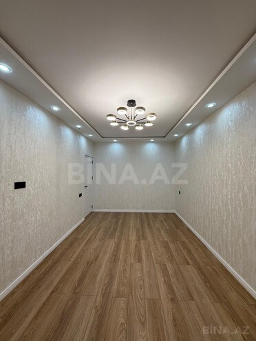 Продаётся 2-комн. вторичка 65 м², м. Ази Асланов, photo 5 from 15