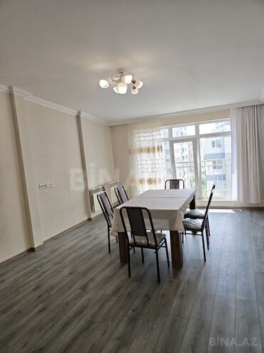 Сдаётся 2-комн. новостройка 80 м², м. Иншаатчылар, photo 1 from 13