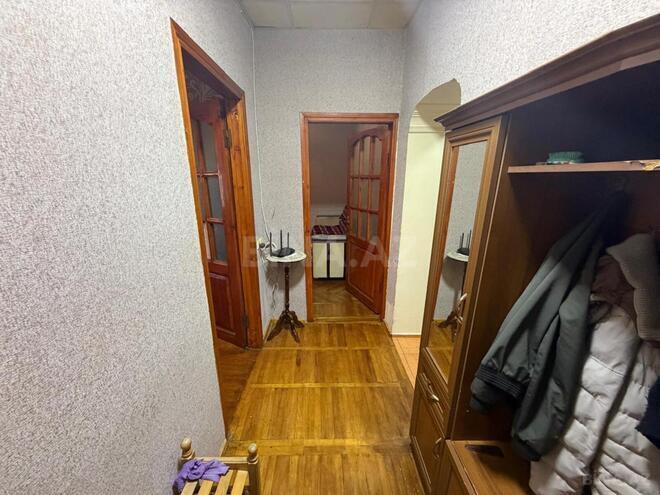 Satılır 3 otaqlı köhnə tikili 75 m², Xalqlar Dostluğu m., photo 13 from 17