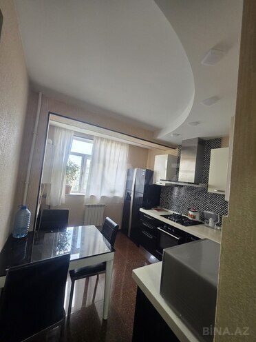 Продаётся 3-комн. вторичка 90 м², м. Халглар Достлугу, photo 1 from 16