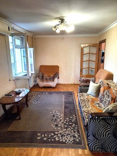 Satılır 1 otaqlı köhnə tikili 35 m², Nizami m., photo 1 from 6