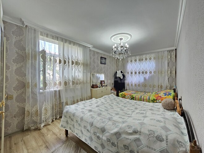Продаётся 2-комн. вторичка 70 м², photo 9 from 17