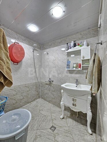 Продаётся 2-комн. вторичка 70 м², photo 15 from 17
