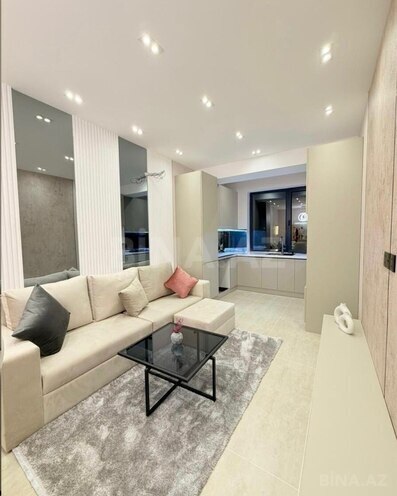 Продаётся 2-комн. новостройка 56 м², м. Ази Асланов, photo 1 from 14