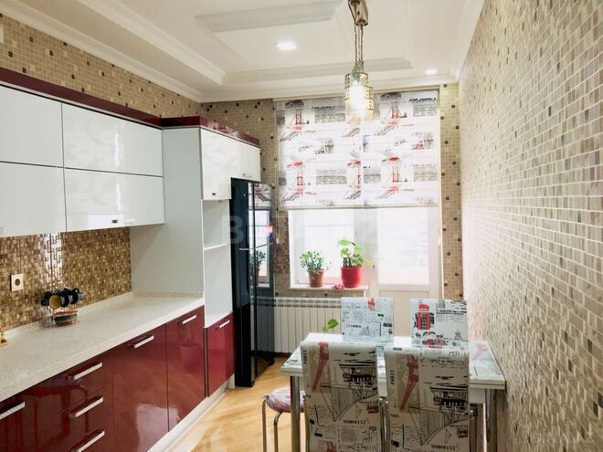 Продаётся 3-комн. вторичка 90 м², м. Азадлыг проспекти, photo 10 from 12