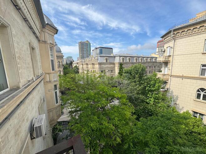 Сдаётся 2-комн. новостройка 80 м², Насиминский  р., photo 18 from 27