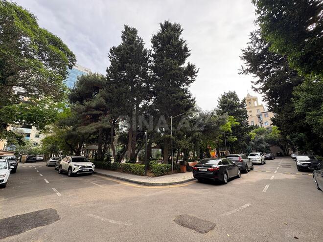 Сдаётся 2-комн. новостройка 80 м², Насиминский  р., photo 26 from 27