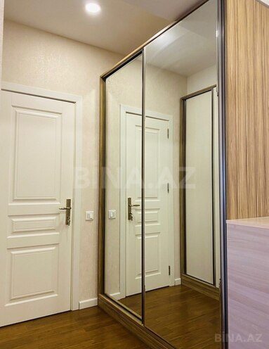 Продаётся 2-комн. новостройка 70 м², м. Кара Караев, photo 9 from 15