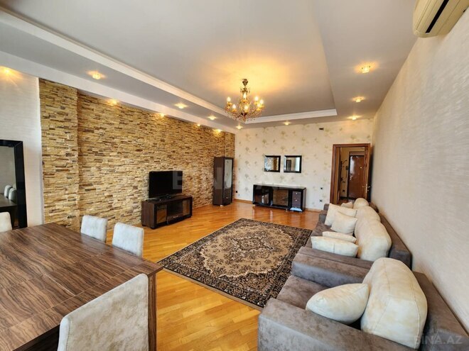 Сдаётся 3-комн. новостройка 140 м², м. Элмляр Академиясы, photo 4 from 17