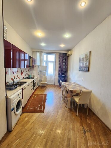 Сдаётся 3-комн. новостройка 140 м², м. Элмляр Академиясы, photo 13 from 17