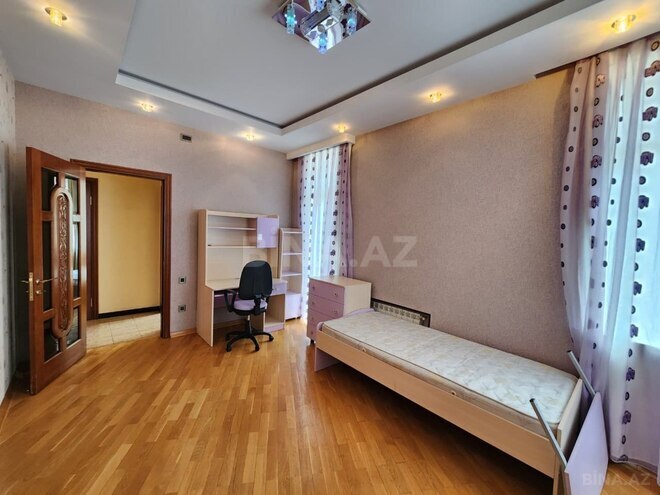 Сдаётся 3-комн. новостройка 140 м², м. Элмляр Академиясы, photo 7 from 17