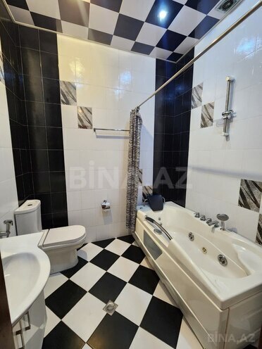 Сдаётся 3-комн. новостройка 140 м², м. Элмляр Академиясы, photo 10 from 17