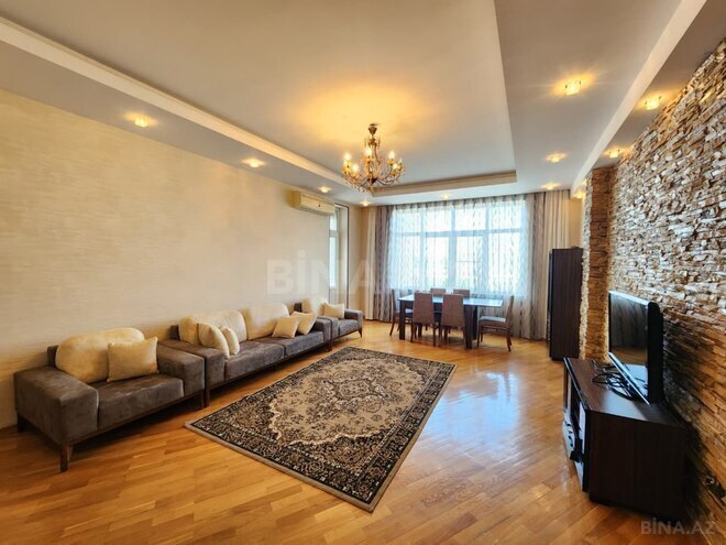 Сдаётся 3-комн. новостройка 140 м², м. Элмляр Академиясы, photo 3 from 17