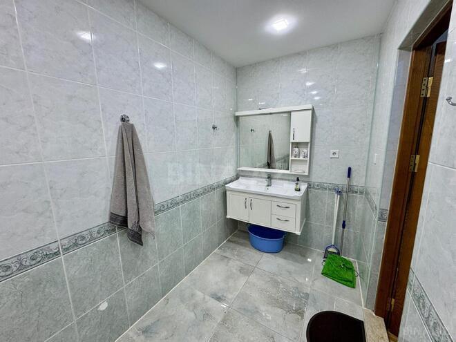 Сдаётся 3-комн. новостройка 140 м², м. Низами, photo 15 from 23