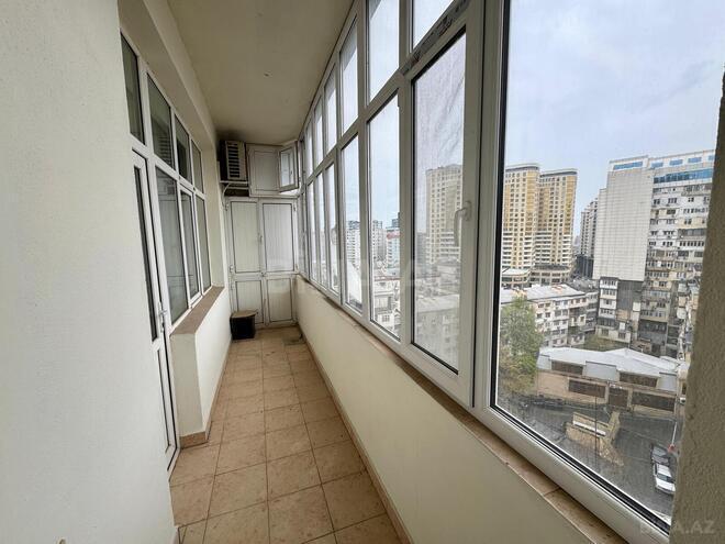 Сдаётся 3-комн. новостройка 140 м², м. Низами, photo 11 from 23
