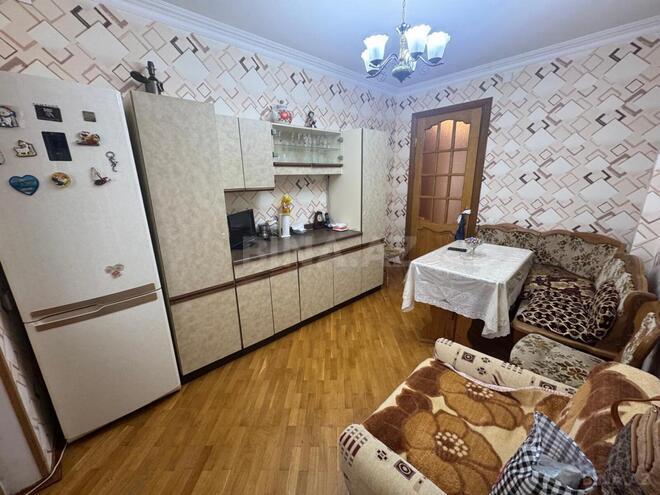 İcarəyə verilir 4 otaqlı köhnə tikili 130 m², 8 Noyabr m., photo 13 from 22