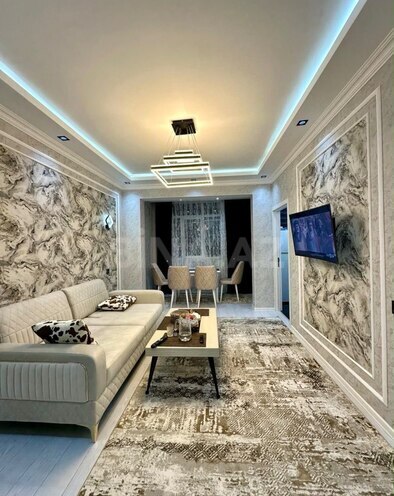 Satılır 2 otaqlı köhnə tikili 58 m², Memar Əcəmi m., photo 1 from 16