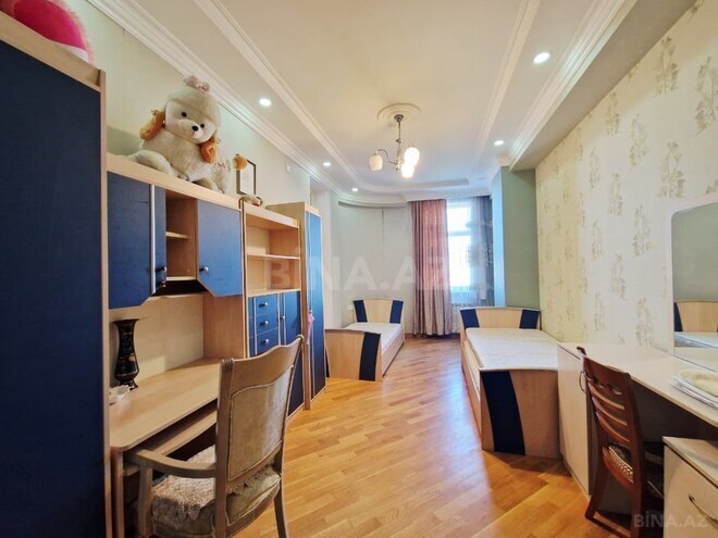 Сдаётся 3-комн. новостройка 120 м², м. Кара Караев, photo 7 from 16