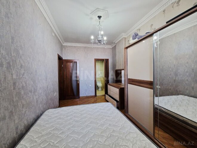 Сдаётся 3-комн. новостройка 120 м², м. Кара Караев, photo 6 from 16