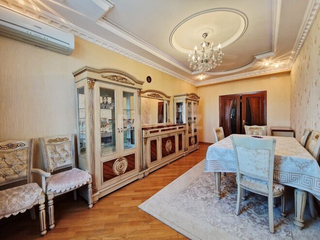 Сдаётся 3-комн. новостройка 120 м², м. Кара Караев, photo 4 from 16