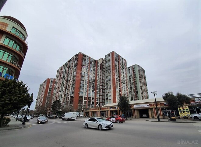 Сдаётся 3-комн. новостройка 130 м², м. Бакмил, photo 1 from 15